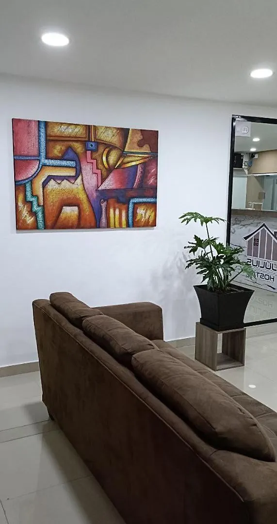 Guest house Julius Hostal Quito